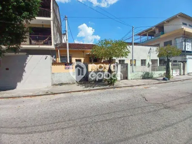 Casa com 4 Quartos à venda, 300m² no Olaria, Rio de Janeiro
