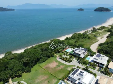 Lote/Terreno à venda, 1700m² no Praia da Mococa, Caraguatatuba