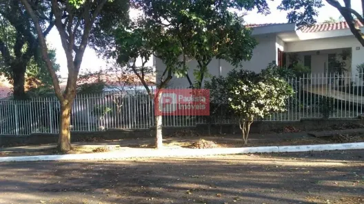 Sobrado com 4 Quartos à venda, 400m² no Jardim Campo Grande, São Paulo