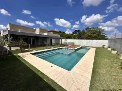 Casa de Condomínio com 3 Quartos à venda, 320m² no , Cravinhos