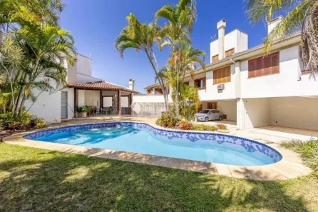 Casa de Condomínio com 6 Quartos à venda, 520m² no Três Figueiras, Porto Alegre