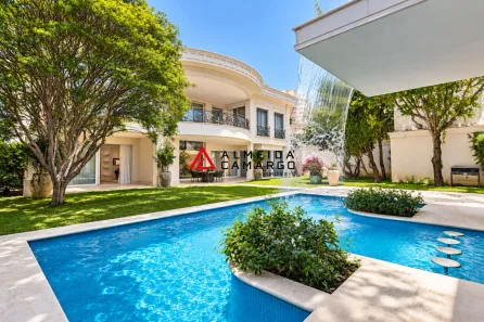 Casa com 4 Quartos para alugar, 1130m² no Vila Nova Conceição, São Paulo