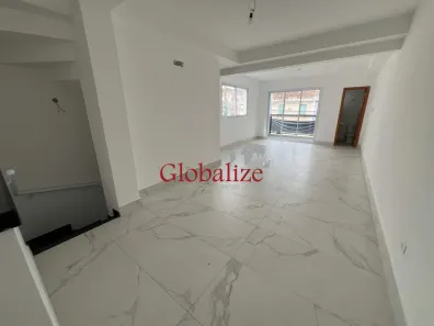 Sobrado com 3 Quartos à venda, 156m² no Embaré, Santos