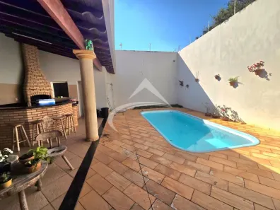 Casa com 3 Quartos à venda, 223m² no Palmeiras, Araçatuba