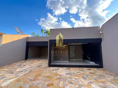 Casa com 3 Quartos à venda, 177m² no Parque Moema, Franca