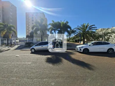 Apartamento com 2 Quartos para alugar, 54m² no Jardim Inconfidência, Uberlândia