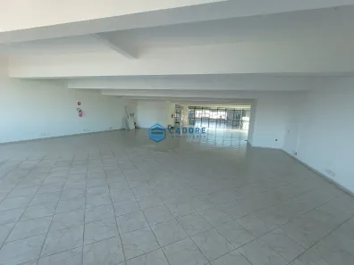 Imóvel Comercial para alugar, 215m² no São José, Caxias do Sul