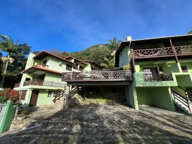 Imóvel Comercial com 26 Quartos à venda, 900m² no Pântano do Sul, Florianópolis