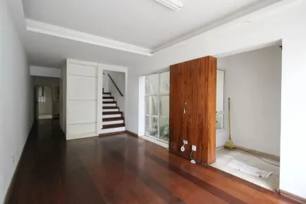 Casa com 2 Quartos à venda, 165m² no Vila Olímpia, São Paulo