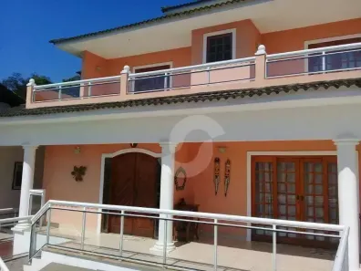 Casa de Condomínio com 7 Quartos à venda, 361m² no Sapê, Niterói