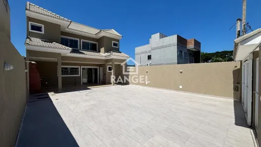 Casa de Condomínio com 2 Quartos à venda, 180m² no Guaratiba, Rio de Janeiro
