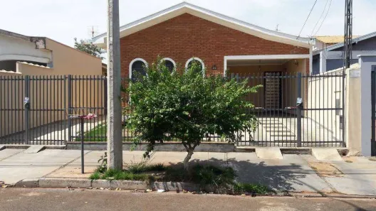 Casa com 3 Quartos à venda, 138m² no Jardim Almeida, Araraquara