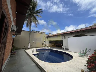 Casa com 3 Quartos à venda, 215m² no Jardim Virgínia, Guarujá