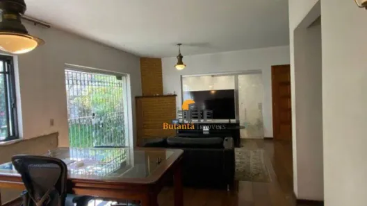 Casa com 3 Quartos à venda, 210m² no Cidade São Francisco, São Paulo
