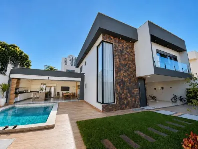 Sobrado com 3 Quartos à venda, 211m² no Parque Amazônia, Goiânia