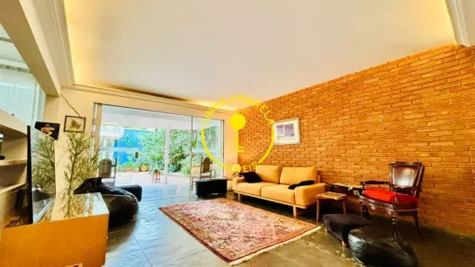 Sobrado com 5 Quartos à venda, 350m² no Jardim Leonor, São Paulo