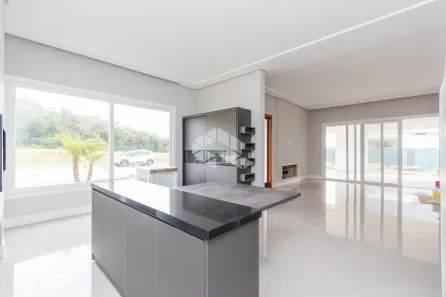 Casa de Condomínio com 3 Quartos à venda, 230m² no Vila Nova, Porto Alegre