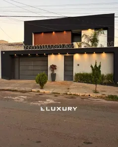 Casa com 3 Quartos à venda, 200m² no Residencial Havaí, Goiânia