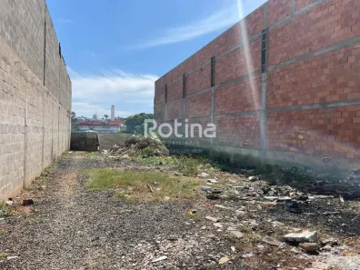 Lote/Terreno à venda, 347m² no Osvaldo Rezende, Uberlândia