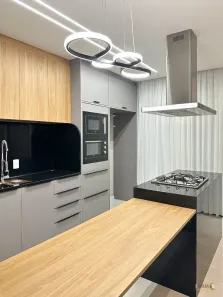 Sobrado com 3 Quartos à venda, 143m² no Bom Retiro, Joinville