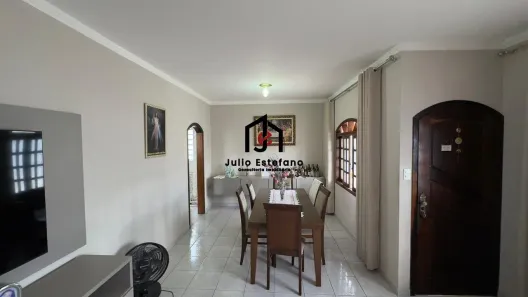 Sobrado com 3 Quartos à venda, 263m² no Jardim Julieta, Taubaté