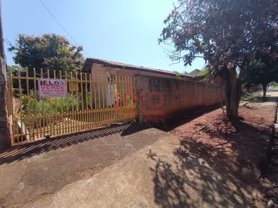Lote/Terreno à venda, 49m² no Conjunto Habitacional Requião, Maringá