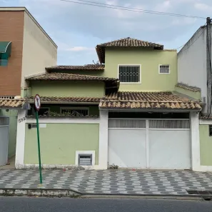 Casa com 4 Quartos à venda, 110m² no Jardim Mariléa, Rio das Ostras