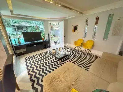 Casa com 3 Quartos à venda, 220m² no Maravista, Niterói