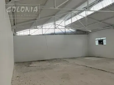 Galpão/Depósito/Armazém para alugar, 1350m² no Campestre, Santo André