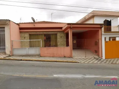 Casa com 3 Quartos à venda, 160m² no Jardim Jacinto, Jacareí