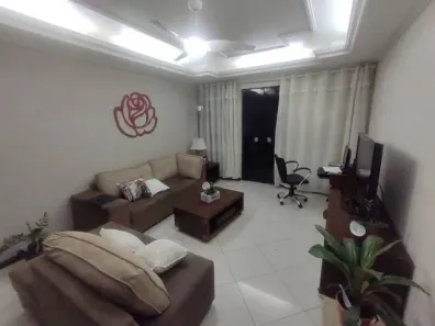 Apartamento com 4 Quartos à venda, 180m² no Parque Jóquei Club, Campos dos Goytacazes