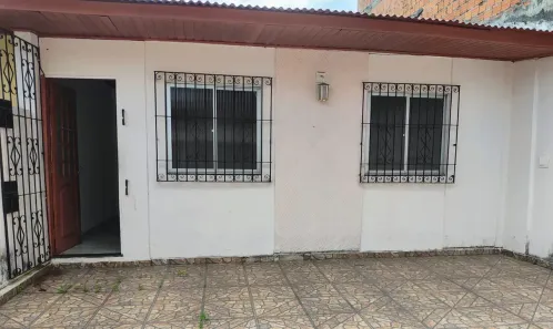 Casa com 2 Quartos para alugar, 70m² no Coqueiro, Belém