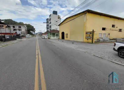 Lote/Terreno à venda, 1360m² no Centro, São Francisco do Sul