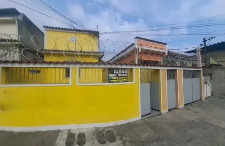 Casa com 2 Quartos para alugar, 52m² no Turiaçu, Rio de Janeiro