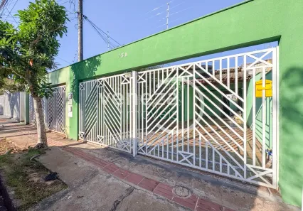 Casa com 3 Quartos para alugar, 100m² no Coliseu, Londrina