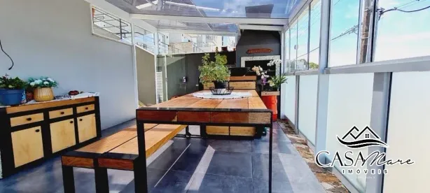 Sobrado com 3 Quartos à venda, 200m² no Córrego Grande, Florianópolis