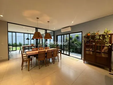 Casa de Condomínio com 4 Quartos à venda, 330m² no Condomínio Residencial Vila Jardim, Cuiabá