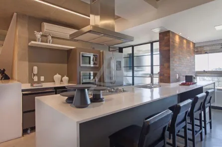 Apartamento com 3 Quartos à venda, 140m² no Cambuí, Campinas