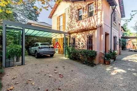 Casa com 6 Quartos para alugar, 400m² no Vila Madalena, São Paulo