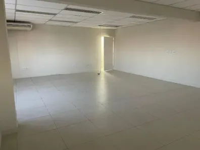 Sala Comercial para alugar, 75m² no Centro, Mogi das Cruzes