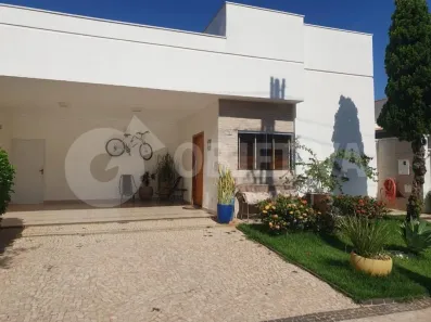 Casa de Condomínio com 3 Quartos à venda, 207m² no Jardim Inconfidência, Uberlândia