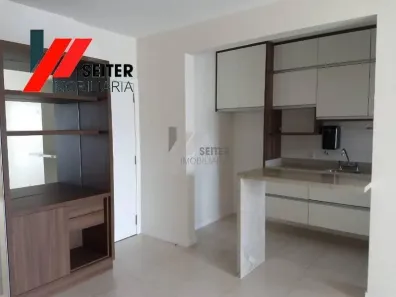 Apartamento com 2 Quartos para alugar, 65m² no Itacorubi, Florianópolis