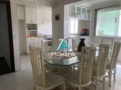 Sobrado com 5 Quartos para venda ou aluguel, 355m² no Campestre, Santo André