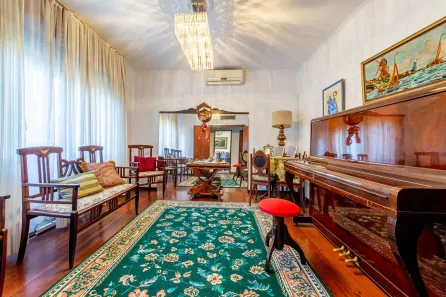 Casa com 4 Quartos à venda, 300m² no Boa Vista, Porto Alegre