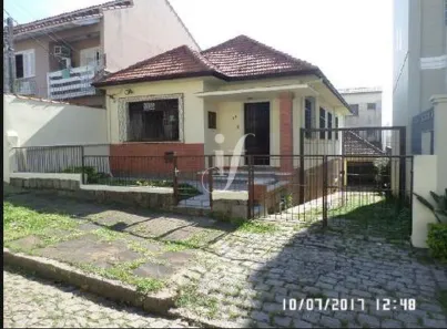 Casa com 4 Quartos à venda, 190m² no Vila Ipiranga, Porto Alegre