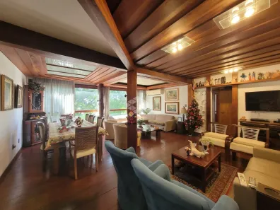 Apartamento com 3 Quartos à venda, 127m² no Moinhos de Vento, Porto Alegre