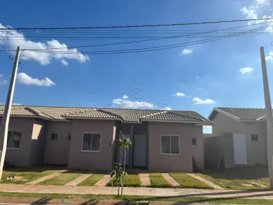 Casa de Condomínio com 2 Quartos para alugar, 42m² no Parque dos Passaros, Bady Bassitt