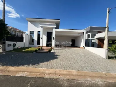 Casa de Condomínio com 3 Quartos à venda, 200m² no Secção A, Holambra