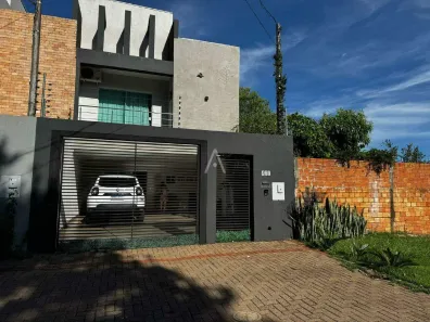 Sobrado com 3 Quartos à venda, 147m² no Alto Alegre, Cascavel