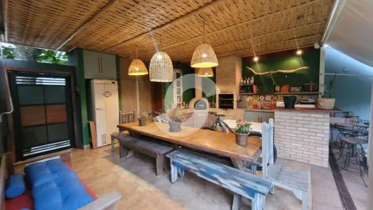 Casa com 3 Quartos à venda, 150m² no Piratininga, Niterói